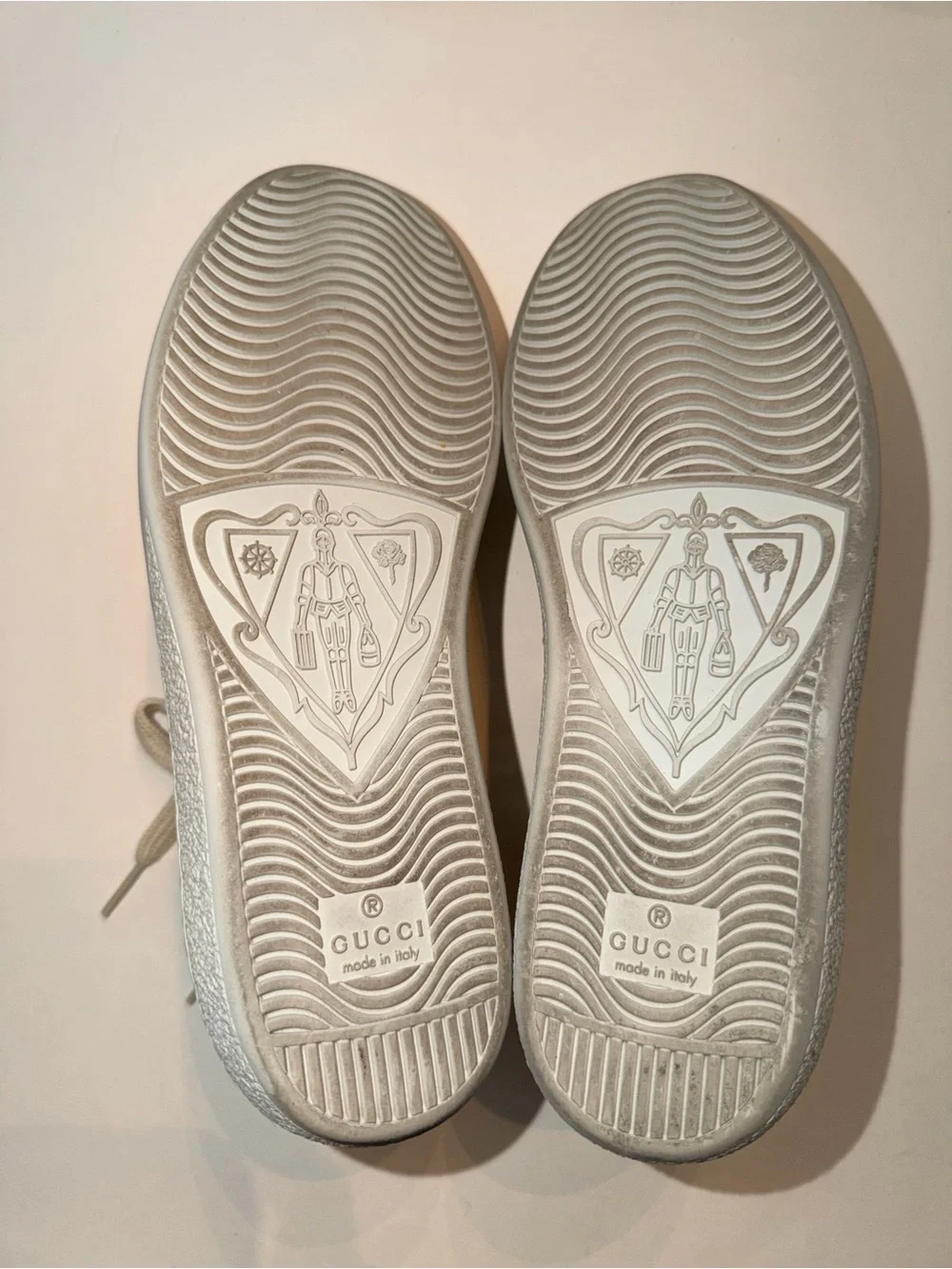Gucci Cream GG Leather Low-Top Sneakers